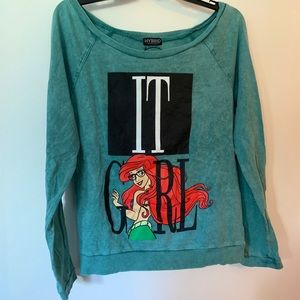 Disney Ariel The Little Mermaid “It Girl” shirt M